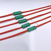 Étiquettes suspendues en plastique tissé de haute qualité, couleurs personnalisables, logo, délai de livraison d'échantillon de 7 jours, pour vêtements, sacs, chaussures