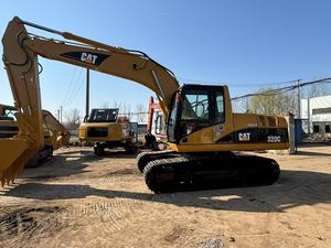Excavadora CAT 320C Amarilla sobre Orugas, Equipo de Construcción con Motor, 20000 kg, 0-2000 Horas, Certificada - Product Image 3