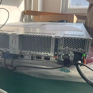 เซิร์ฟเวอร์แร็ค Lenovo ThinkSystem SR650 V4 2U พร้อมช่องใส่ฮาร์ดดิสก์แบบ NVMe, SATA และ SAS รองรับโปรเซสเซอร์ Xeon 6 สำหรับการจัดเก็บข้อมูล AI - Product Image 1