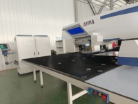 Prensa Punzonadora CNC de Torreta para Corte de Placas de Acero Inoxidable