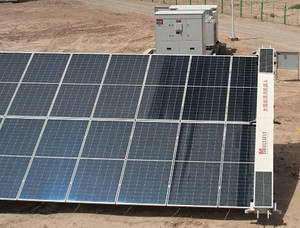 Robot de Limpieza de Paneles Solares Automático Multifit MR-G2 de 990 mm, Derecho/Izquierdo, Limpieza en Seco/Húmedo, Control Remoto, 270 L/H - Product Image 3