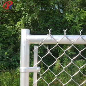 Galvanized Chain Link <strong>Fence</strong> Used to Enclosures for Livestock and Fish <strong>Ponds</strong> Lightweight Chain Link Mesh for Basketball Court - Product Image 4