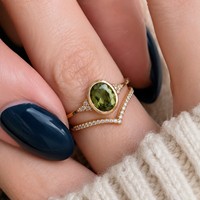 Bague unisexe en or 18 carats plaqué or, sertie de diamants, double anneau en forme de V, couleur vert olive, style luxe léger, best-seller européen et américain