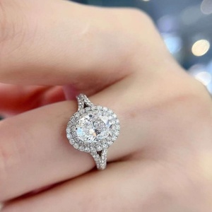 Anillo de Oro con Diamante Ovalado de 1.5CT, Lujoso, Súper Brillante, VVS Moissanite con Certificado GRA, Anillo de Oro Sólido de 18K para Boda - Product Image 4