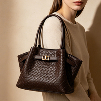 Sac daim artisanal minimaliste étanche fermeture zip vintage femme cabas grand espace ordinateur bureau voyage