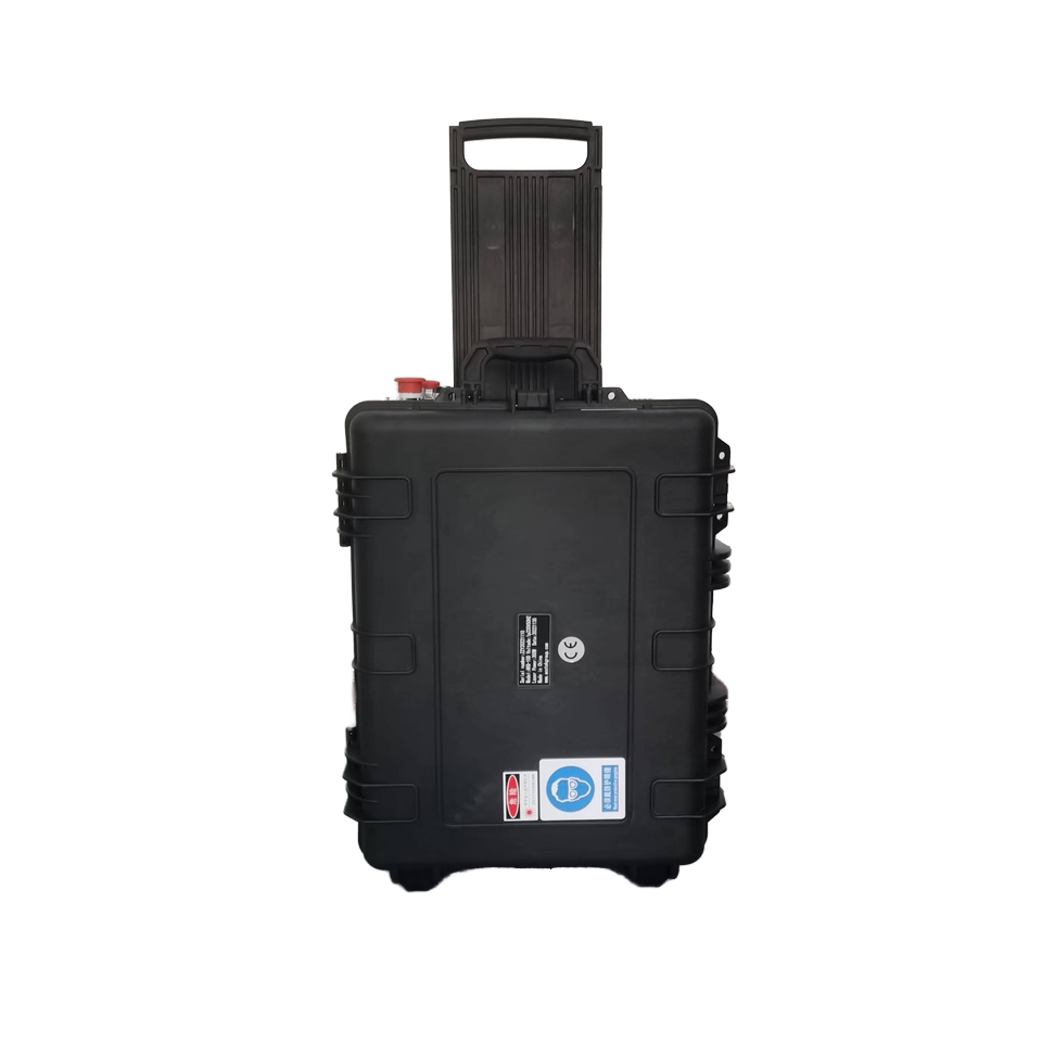 Fiber Laser Paint Steel Rust Removal Clean 200w Cleaning Equipment Laser Source Suitcase Pulse Laser Cleaning Machine