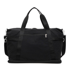 Sac de voyage bandoulière étanche en nylon avec séparation sec/humide, personnalisable avec logo, idéal pour étudiants et natation, livraison rapide - Product Image 4