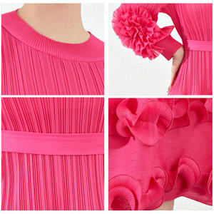 Rahat orta bel uzunluğu, elastik bel çevresi ve dokuma fırfır etek etek ile yeni yaz 2024 pilili elbise - Product Image 5