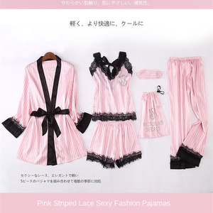 Pigiama Lungo di Lusso in Poliestere Effetto Seta per <span class=keywords><strong>Donna</strong></span>, con Strisce Decorative e Pizzo, Collezione Autunnale - Product Image 2