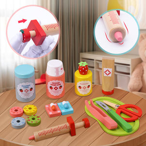 Ensemble <span class=keywords><strong>de</strong></span> jeu <span class=keywords><strong>de</strong></span> <span class=keywords><strong>docteur</strong></span> en bois pour enfants <span class=keywords><strong>jouet</strong></span> <span class=keywords><strong>de</strong></span> <span class=keywords><strong>chariot</strong></span> médical avec outils <span class=keywords><strong>de</strong></span> jeu <span class=keywords><strong>de</strong></span> rôle pour les tout-petits cadeau éducatif pour les enfants d'âge préscolaire - Product Image 5