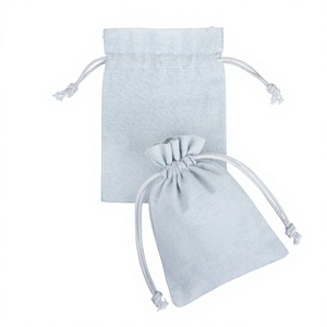 Wholesale Light Gray Biodegradable Cotton Jewelry Organizer Pouch With Custom Logo Handmade Indian <b>Drawstring</b> Gift Packaging Bag - Product Image 3