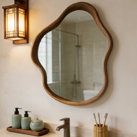 Miroir de salle de bain mural irrégulier en bois de style crème nordique