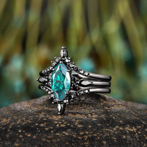 Yunnique Juego de anillos Green Star de aleación de zinc con engaste de garras, joyería para fiestas, accesorios para mujer - Product Image 4