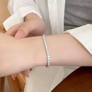 สร้อยข้อมือเทนนิสเงินแท้ 925 ชุบโรเดียมคุณภาพสูงสำหรับผู้ชาย ประดับโมอิสซาไนต์สีทองคำขาว ดีไซน์หรูหรา รุ่น <span class=keywords><strong>TUHE</strong></span> BS2601283 สไตล์ฮิปฮอป - Product Image 2