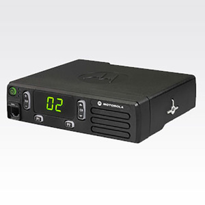 Walkie Talkie <span class=keywords><strong>Digital</strong></span> <span class=keywords><strong>Dem</strong></span> 300 50km Repetidor de rango Dm1400 para Estación Base DM1400 45W Transceptor de radio móvil XiR M3188 - Product Image 3