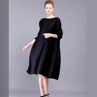 Robe décontractée ample pour femme grande taille, manches trois-quarts, jupe mi-longue à volants, motif floral uni, dentelle et pompons décoratifs