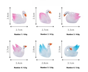 Commercio all'ingrosso di colore creativo dei capelli <span class=keywords><strong>cigno</strong></span> luminoso bambola Micro paesaggio decorazione accessori ornamento in resina artigianato personalizzato - Product Image 3