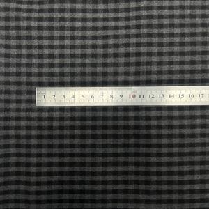 ผ้าแฟชั่นลายสก็อตสำหรับฤดูใบไม้ร่วงและฤดูหนาว ผลิตจากเส้นใยโพลีเอสเตอร์ย้อมสี ขนาด 1.2 ซม. เหมาะสำหรับชุดนักเรียนเด็ก ช่วยให้เด็กๆ อุ่นสบาย - Product Image 3