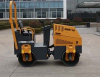 Compacteur vibrant tandem mini XMR110, charge linéaire statique 157N/cm, pour la construction de cours, allées et petits parkings