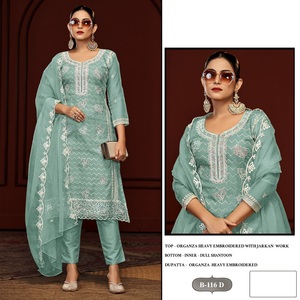 Organza Lourd Brodé Avec Zrakan Haut Et Bas Avec Organza Lourd Broderie Dupatta - Product Image 5