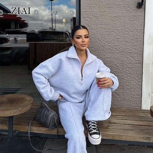 Survêtements personnalisés OEM/ODM pour femmes, ensembles de survêtements décontractés pour femmes, ensemble 2 pièces, pantalon de survêtement à jambes larges et haut de survêtement à demi-zip - Product Image 1