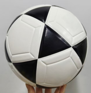 Pallone da Calcio per Allenamento in Pelle PU Termosaldata, Durevole, con Logo Personalizzato e Dimensioni Personalizzabili - Product Image 5