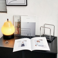 Services d'impression de livres et de magazines personnalisés : couverture rigide ou souple, haute qualité, prix abordable, reliure agrafée.