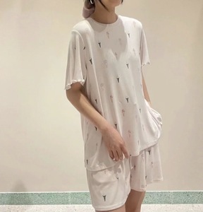 <span class=keywords><strong>Pigiama</strong></span> <span class=keywords><strong>Oversize</strong></span> da <span class=keywords><strong>Donna</strong></span> in Modal e Cotone di Bambù, Abbigliamento per Casa, Set <span class=keywords><strong>Pigiama</strong></span> con Logo Personalizzato - Product Image 2