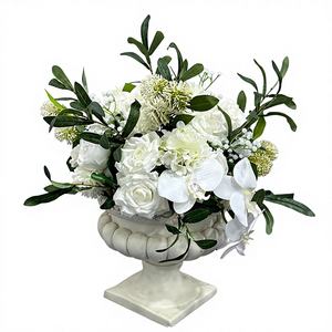 Bolas de Flores Artificiales de Seda Ecológicas, Color Blanco Limpio, Ideales para Bodas, Graduaciones, Navidad y Decoración del Hogar - Product Image 1