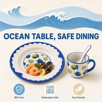 Service de table pour enfants Azure Wave Series Ocean, vaisselle en mélamine avec motifs de poissons et de daugnes pour enfants, comprenant assiette, bol, tasse et cuillère