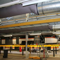 Système de ventilation industriel carré anti-condensation en tissu ignifuge gris de niveau B1 pour gymnases et sites sportifs intérieurs