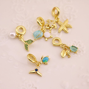 CZ9155 meduse in smalto placcato oro 18K CZ Micro pavé pesce tartaruga stelle Marine guscio meduse vita marina ciondola charm - Product Image 6
