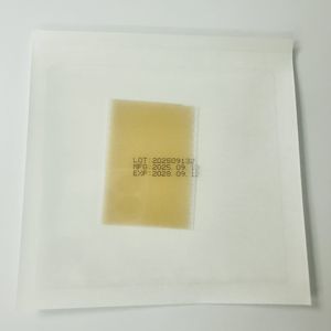 Feuille de gel de silicone de qualité médicale réutilisable, imperméable et écologique pour la réduction des cicatrices de césarienne - Product Image 1