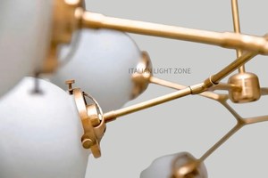 Lustre Sputnik en laiton à 8 lumières de qualité supérieure, luminaire de plafond globe moderne du milieu du siècle pour salle à manger, salon, chambre à coucher, intérieur - Product Image 5
