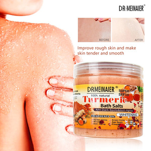 Sal de <span class=keywords><strong>baño</strong></span> y ducha exfoliante de cúrcuma más vendida para hidratar, blanquear y suavizar la piel - 350g - Product Image 2