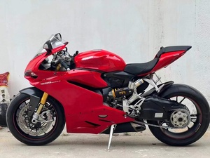 Moto Ducati Usata per Fuoristrada Dotata di Motore Desmosedici Stradale V4 <span class=keywords><strong>a</strong></span> <span class=keywords><strong>90</strong></span> Gradi, Stessa Origine della Moto da Corsa MotoGP - Product Image 6