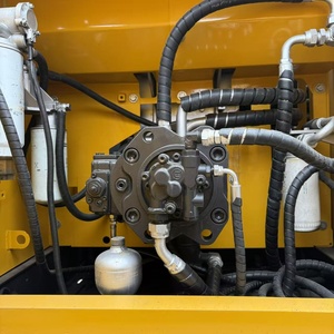 Excavatrice d'occasion Volvo EC240 d'origine suédoise, 24T, occasion, bon état, faible nombre d'heures - Product Image 4