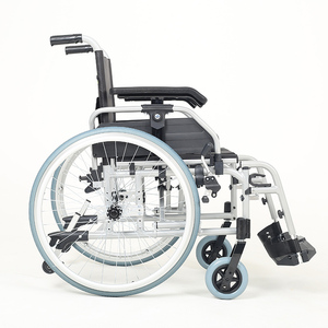 Silla de ruedas manual plegable portátil de aluminio estándar para discapacitados, silla con inodoro de precio barato estándar, para discapacitados - Product Image 6