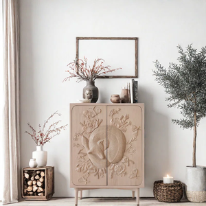 Buffet en bois massif sculpté à la main avec motif floral complexe, style mi-siècle, meuble de rangement d'appoint - Product Image 1