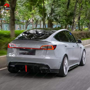 Nouveau Design pour <span class=keywords><strong>Tesla</strong></span> modèle <span class=keywords><strong>Y</strong></span> mise à niveau vers le Kit de carrosserie de becquet de Style D matériau en Fiber de carbone 2019 2020 2021 2022 <span class=keywords><strong>2023</strong></span> - Product Image 4