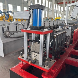 Machine combinée de poinçonnage à double station et double tête pour poutrelles CZ - Product Image 4