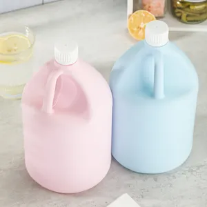 Wholesale 1 Gallon Plastic Bottle Large Empty Jug Style Container Milk Jug with screw cap