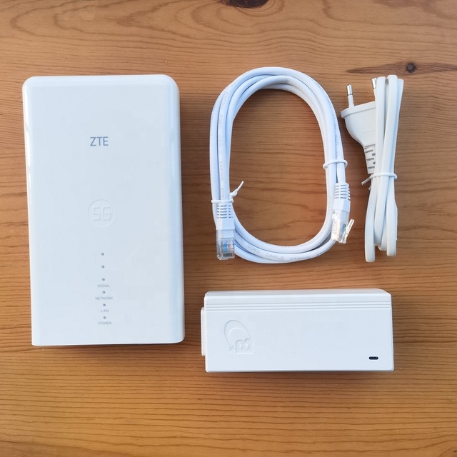 Original ZTE Netbox MC7010 5G Router with 2.5G PoE Port High Gain Antenna Weatherproof External 5G CPE Outdoor LTE Modem