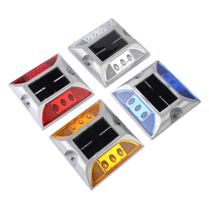 Hot bán hai chiều năng lượng mặt trời LED ánh sáng mắt mèo nhôm nhấp nháy cường độ cao lăng trụ đường lái xe đánh dấu IP68 đường không thấm nước - Product Image 1