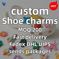 Breloques de chaussures de luxe décorations de charme de dentelle de chaussure avec logo élégant accessoires de marque caoutchouc souple 2025 nouveau Design PVC vente en gros