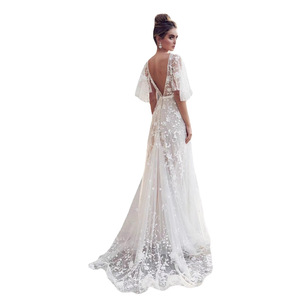 Vestido de noche blanco con cuello en V, cintura imperio, sin espalda y de encaje para bodas, banquetes, eventos y presentaciones. - Product Image 3