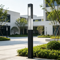 Lámpara de Poste LED para Jardín con Perfil de Aluminio, Brazo Alto/Bajo, Lista para Instalar, Precio Directo de Fábrica