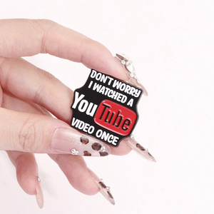Sarcastique <span class=keywords><strong>Humour</strong></span> Épingles En Émail Je Suis Fondamentalement Une Broche Professionnelle Revers Badge Bijoux Cadeau pour Amis En Gros - Product Image 4