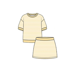 Ensemble d'été personnalisé pour bébés filles : T-shirt, gilet, jupe, short et jupe-short à rayures colorées – Tenues décontractées et adorables pour sœurs – Vente en gros pour boutiques - Product Image 3