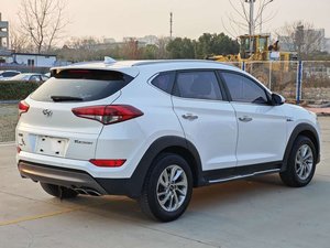 Voitures d'<span class=keywords><strong>occasion</strong></span> Hyundai Tucson SUV LHD Automatique Traction avant 1.6T Faible kilométrage Sans accident Exportation Vente en gros 2016 2017 - Product Image 3